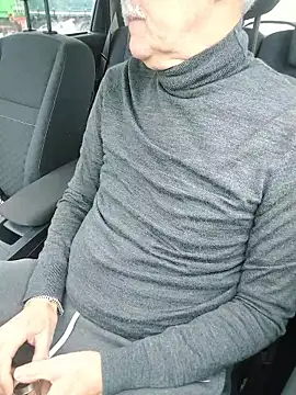 Snapshot of slaveman4you chatting on 01-12-26, 02:00 slaveman4you online show from 01-12-26, 02:00