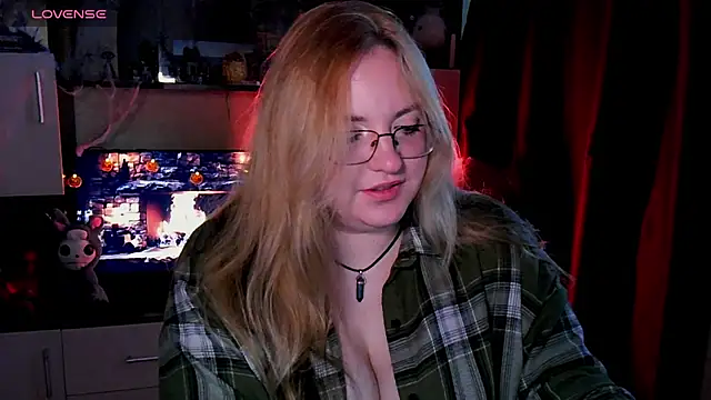 ZayaRush online show from 11-15-25, 07:49