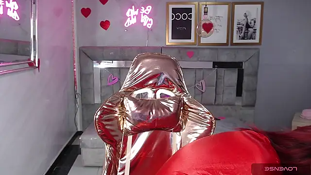 Red Bunny v online show from 02-19-26, 01:23