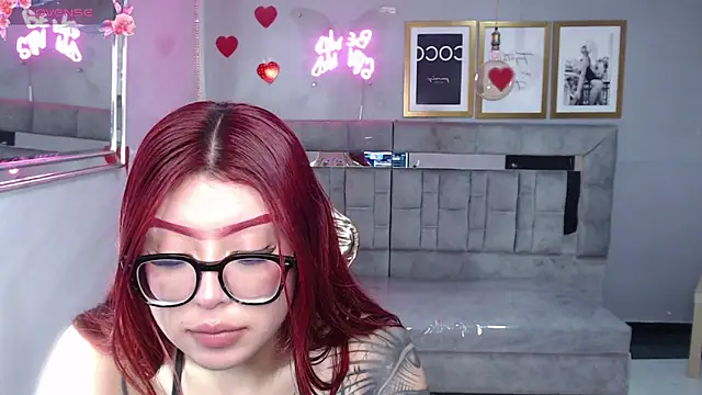 Red Bunny v online show from 03-08-26, 01:14