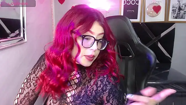 Red Bunny v online show from 04-25-26, 01:41