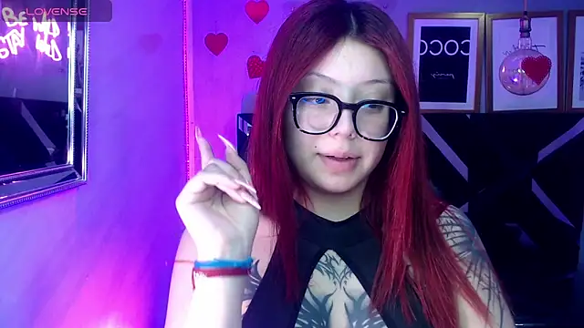 Red Bunny v online show from 05-26-26, 01:18