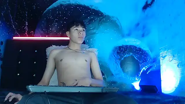 SemerHott online show from 11-03-25, 01:34