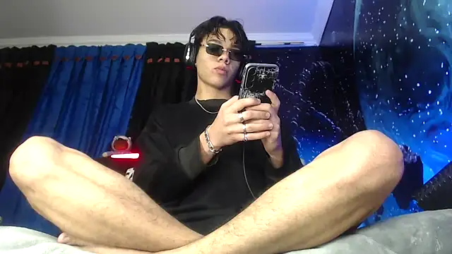 SemerHott online show from 02-19-26, 01:18