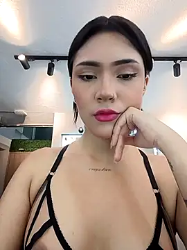 Snapshot of KymRoses chatting on 09-19-25, 08:42 KymRoses online show from 09-19-25, 08:42