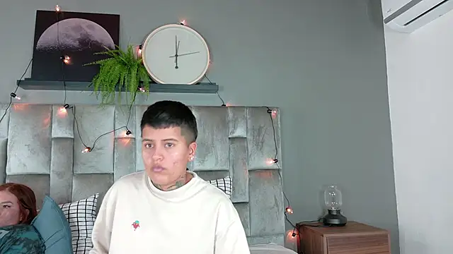 ScarlettVex   online show from 09-20-25, 08:32