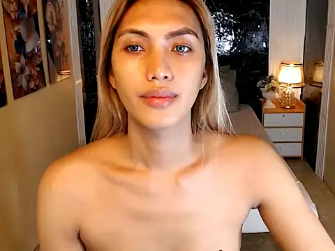 AthenaFLamia online show from 11-22-25, 11:59