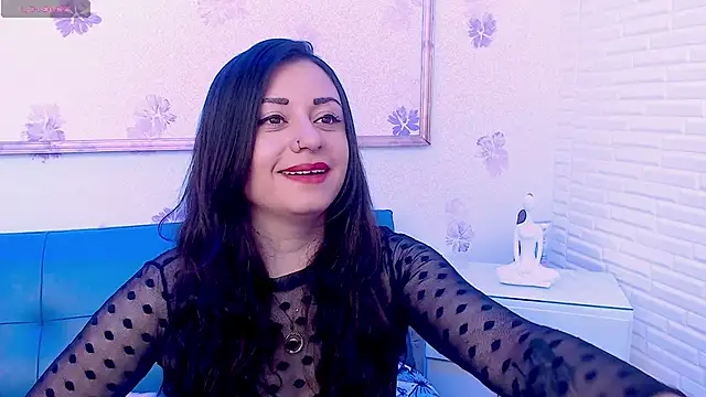 Snapshot of Eva_Roussell chatting on 09-10-25, 02:17 Eva Roussell online show from 09-10-25, 02:17