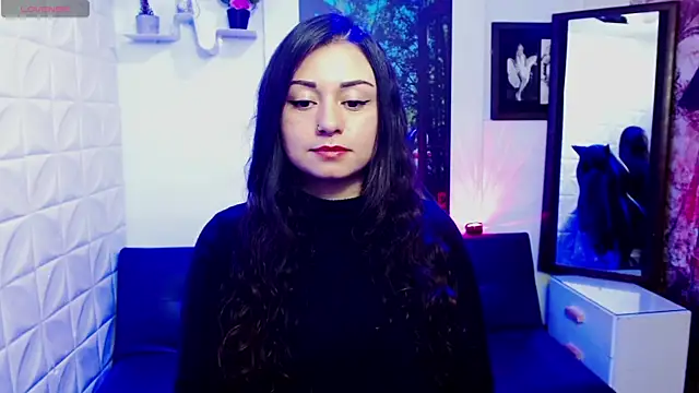 Snapshot of Eva_Roussell chatting on 10-18-25, 02:40 Eva Roussell online show from 10-18-25, 02:40