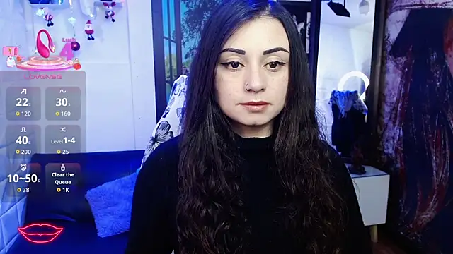 Snapshot of Eva_Roussell chatting on 12-20-25, 02:57 Eva Roussell online show from 12-20-25, 02:57