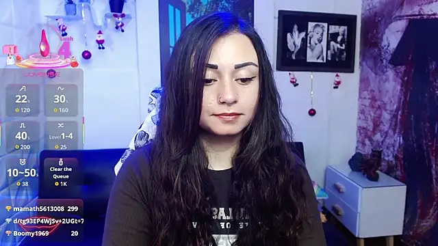 Snapshot of Eva_Roussell chatting on 01-05-26, 05:27 Eva Roussell online show from 01-05-26, 05:27