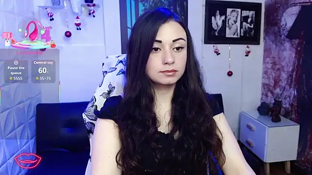 Snapshot of Eva_Roussell chatting on 01-09-26, 02:31 Eva Roussell online show from 01-09-26, 02:31