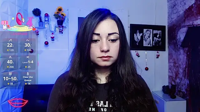 Snapshot of Eva_Roussell chatting on 01-13-26, 02:33 Eva Roussell online show from 01-13-26, 02:33