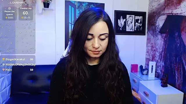 Snapshot of Eva_Roussell chatting on 01-31-26, 07:11 Eva Roussell online show from 01-31-26, 07:11