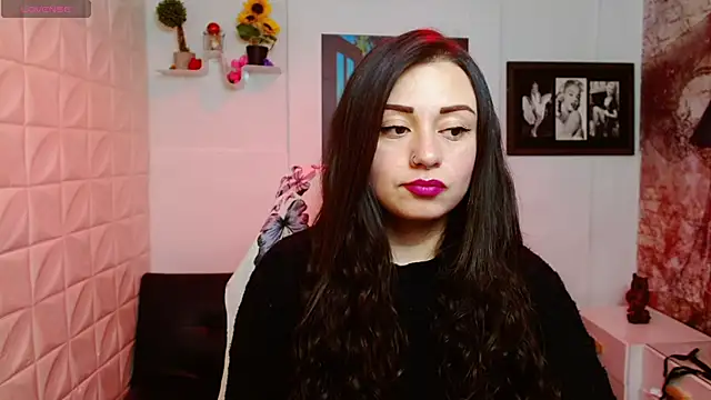 Snapshot of Eva_Roussell chatting on 02-16-26, 04:36 Eva Roussell online show from 02-16-26, 04:36