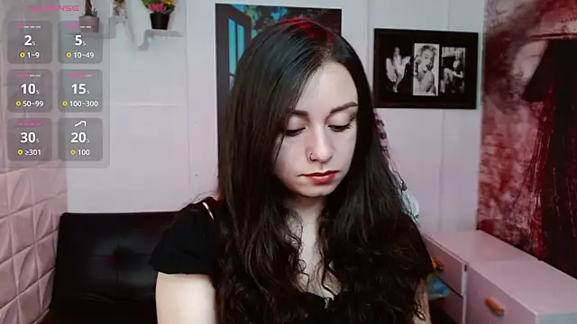 Snapshot of Eva_Roussell chatting on 03-06-26, 04:14 Eva Roussell online show from 03-06-26, 04:14