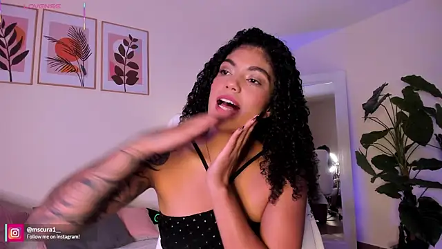 miss curazao online show from 06-25-26, 01:15
