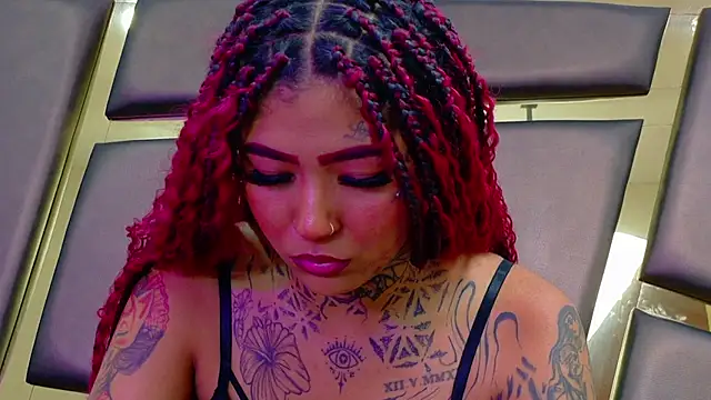 EmilieLake online show from 03-29-26, 02:22