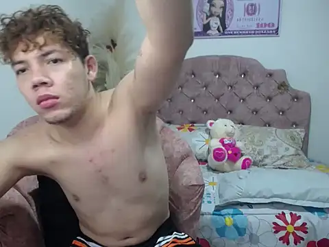 Snapshot of brutal_dirty_sex chatting on 02-28-26, 03:18 brutal dirty sex online show from 02-28-26, 03:18