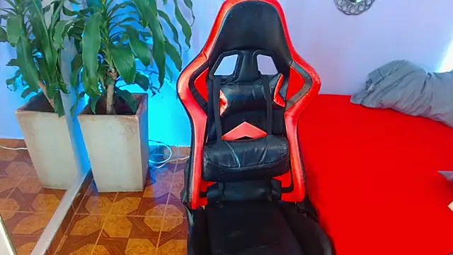 Snapshot of ivy_scorpio chatting on 10-06-25, 02:25 ivy scorpio online show from 10-06-25, 02:25