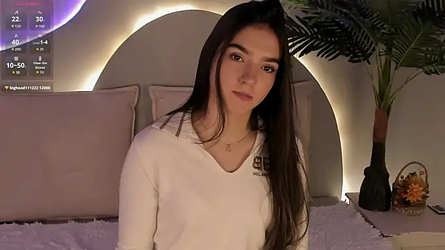 Aleska romanov  online show from 10-08-25, 12:25