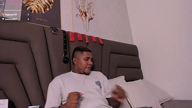 Snapshot of Duo69Sexual chatting on 03-09-26, 06:56 Duo69Sexual online show from 03-09-26, 06:56