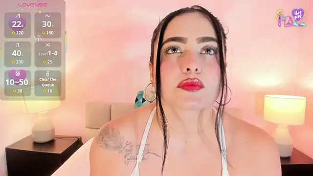 sofiiacarson online show from 04-07-26, 07:36