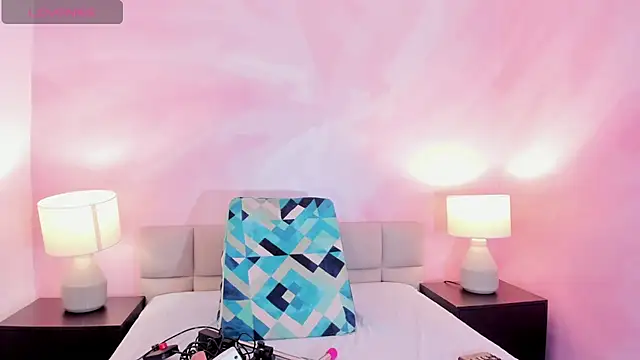 sofiiacarson online show from 04-27-26, 07:45