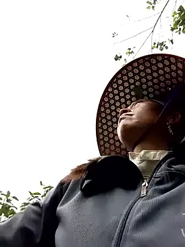 Snapshot of tcm-cute chatting on 09-14-25, 07:29 tcm-cute online show from 09-14-25, 07:29