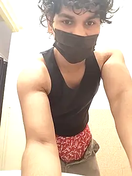 Snapshot of Goodmens5 chatting on 03-03-26, 04:46 Goodmens5 online show from 03-03-26, 04:46