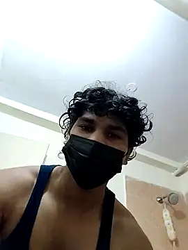 Snapshot of Goodmens5 chatting on 03-04-26, 06:36 Goodmens5 online show from 03-04-26, 06:36