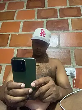 Snapshot of Perropa chatting on 02-15-26, 07:51 Perropa online show from 02-15-26, 07:51