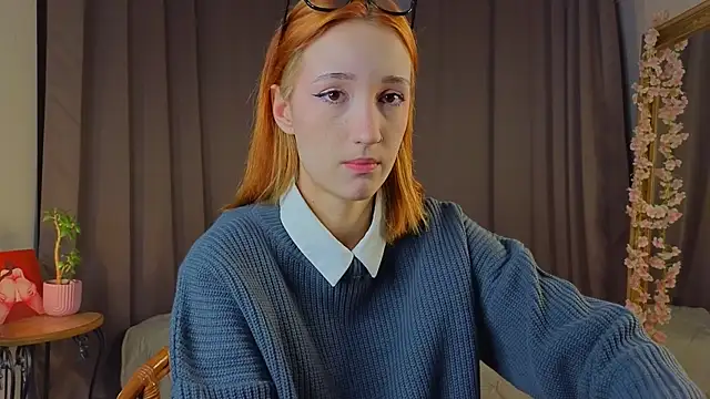 MaryroseRoeder online show from 11-30-25, 02:48