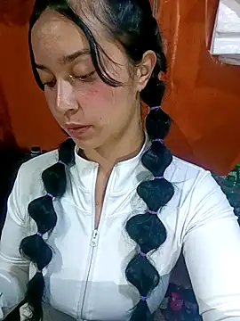 Sol Sunny online show from 06-08-26, 01:28