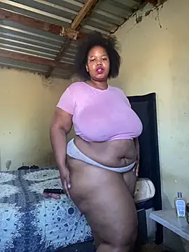 Curvycandy95 online show from 07-16-26, 07:03