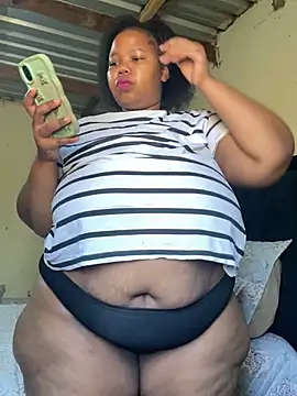 Curvycandy95 online show from 07-21-26, 07:22
