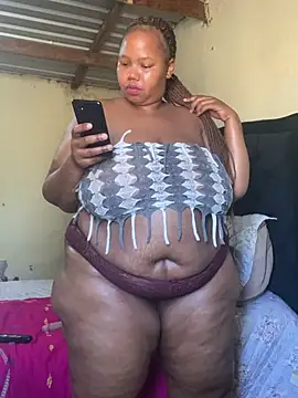 Curvycandy95 online show from 08-03-26, 09:04