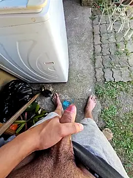 Snapshot of exibido021 chatting on 11-04-25, 03:55 exibido021 online show from 11-04-25, 03:55