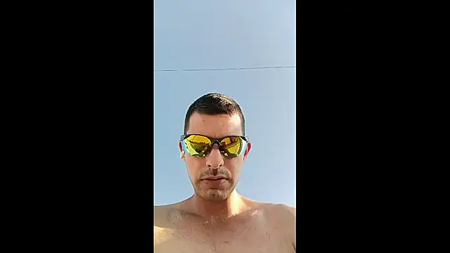 Greek crazy couple online show from 10-10-25, 01:54