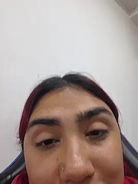 Snapshot of Lucyheart_ chatting on 10-23-25, 06:06 Lucyheart online show from 10-23-25, 06:06