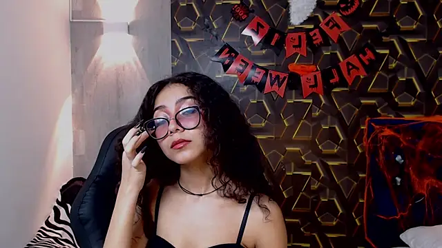 honeymoon 12 online show from 10-30-25, 06:04