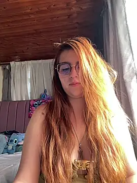 CoraVibes online show from 05-16-26, 12:26