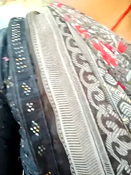 Snapshot of Nehaja33e chatting on 03-07-26, 05:59 Nehaja33e online show from 03-07-26, 05:59