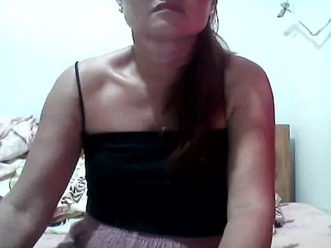 nathalie0045 online show from 09-28-25, 10:15