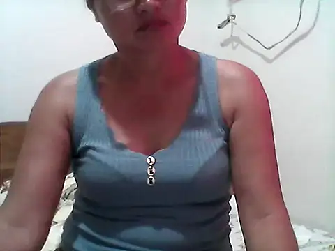 nathalie0045 online show from 10-14-25, 12:00