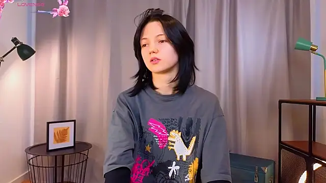 PamilaGrassle online show from 09-11-25, 04:12