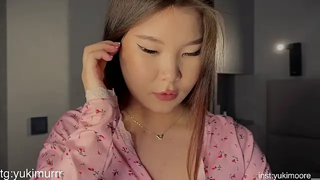 iamyuki online show from 03-12-26, 05:35