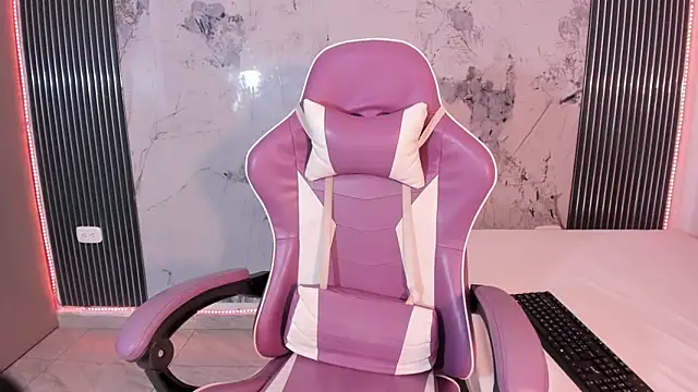 Mia Duarte1 online show from 03-07-26, 07:33