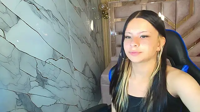 Nanncy r  online show from 10-12-25, 12:48