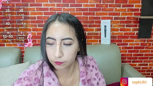 Snapshot of Sophi_Thaylorr chatting on 09-15-25, 01:00 Sophi Thaylorr online show from 09-15-25, 01:00